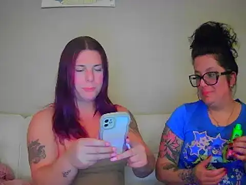 KevieWantsABoobJob online show from November 7, 2025, 12:43 am