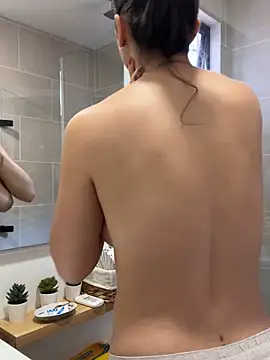 AnnaCastillo  online show from November 23, 2025, 1:33 pm