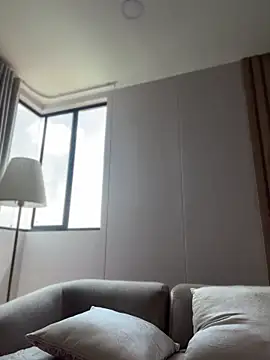 AnnaCastillo  online show from April 19, 2026, 3:22 pm