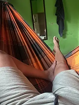 Duduhott online show from December 22, 2024, 8:25 pm