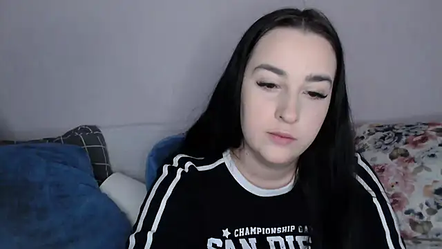 vitalina freedom online show from December 5, 2024, 1:17 pm