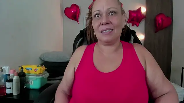 Snapshot of Cheryl_JONES chatting on March 8, 2026, 8:07 am Cheryl JONES online show from March 8, 2026, 8:07 am