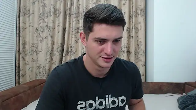 Snapshot of AndyFame chatting on December 2, 2024, 10:56 pm AndyFame online show from December 2, 2024, 10:56 pm