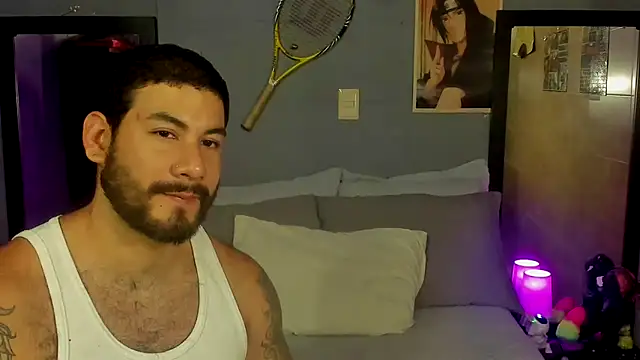 Snapshot of Prometeo-grizzly chatting on January 3, 2025, 6:01 am Prometeo-grizzly online show from January 3, 2025, 6:01 am