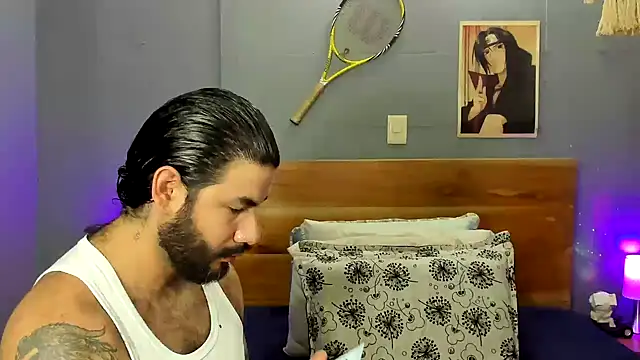 Prometeo-grizzly online show from February 22, 2026, 12:23 am