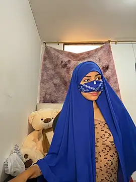  alabina  online show from December 2, 2025, 3:40 pm