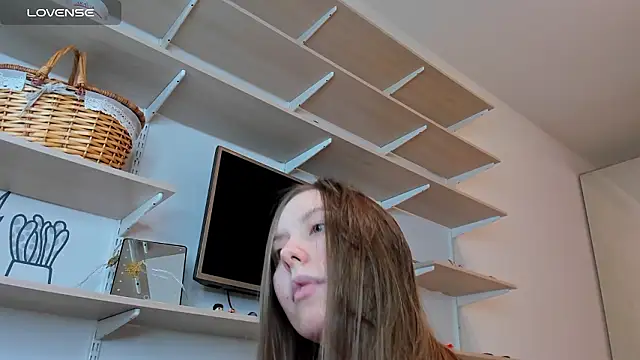 Peggy Beauty online show from February 2, 2026, 5:44 pm