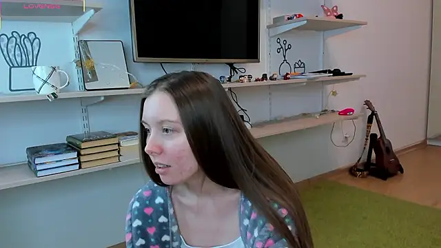 Peggy Beauty online show from February 16, 2026, 6:26 pm