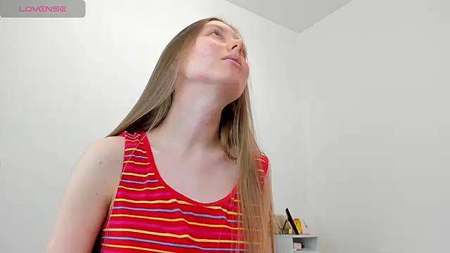 Peggy Beauty online show from April 15, 2026, 5:42 pm