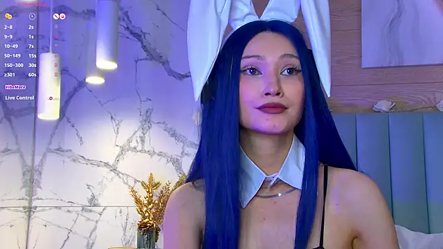 Snapshot of CarolReeves chatting on February 2, 2025, 3:39 pm CarolReeves online show from February 2, 2025, 3:39 pm