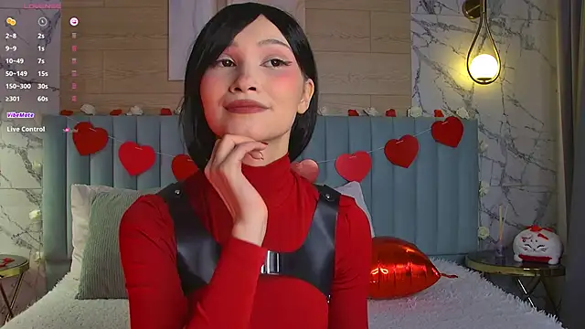 Snapshot of CarolReeves chatting on February 15, 2025, 5:30 am CarolReeves online show from February 15, 2025, 5:30 am