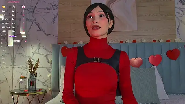 Snapshot of CarolReeves chatting on February 15, 2025, 8:44 am CarolReeves online show from February 15, 2025, 8:44 am