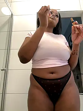 Snapshot of Neelo-Smith chatting on September 12, 2025, 4:34 am Neelo-Smith online show from September 12, 2025, 4:34 am