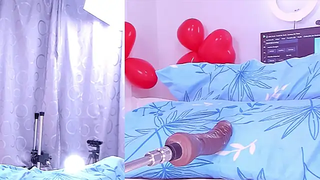 Aleska James online show from February 18, 2025, 3:32 pm