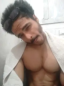 Snapshot of rounakhunk chatting on May 10, 2026, 8:30 am rounakhunk online show from May 10, 2026, 8:30 am