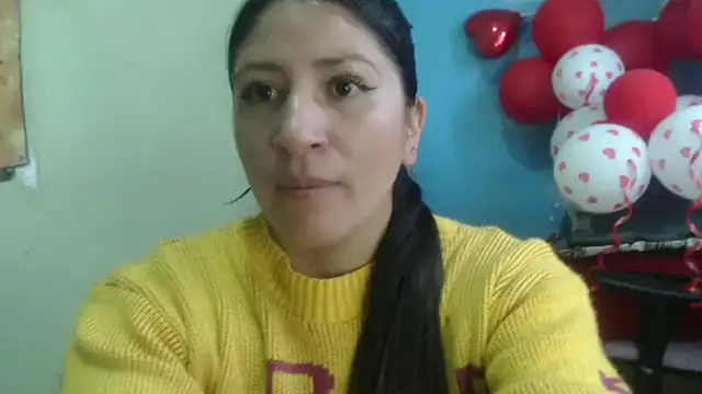 nammy  dirtyhott online show from February 24, 2025, 1:53 pm