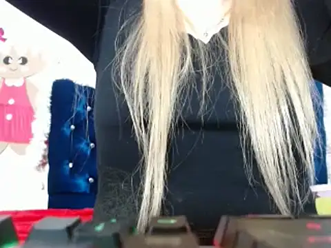 69liamilk69 online show from January 23, 2025, 4:30 am