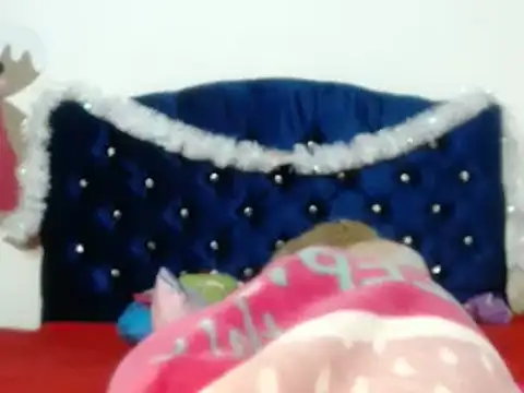 69liamilk69 online show from March 11, 2025, 8:52 am