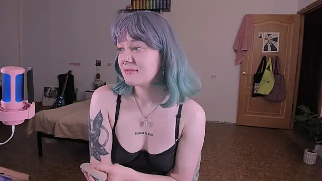 Snapshot of cyber_whore_ chatting on October 16, 2025, 1:56 pm cyber whore online show from October 16, 2025, 1:56 pm