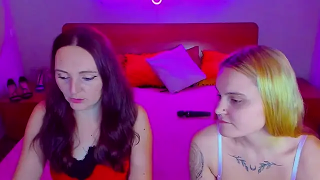 Snapshot of MagicEyess chatting on December 22, 2024, 7:54 am MagicEyess online show from December 22, 2024, 7:54 am