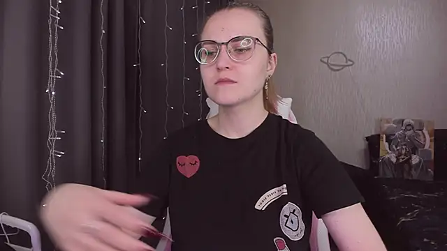 MissBrightShine online show from December 20, 2025, 11:06 am