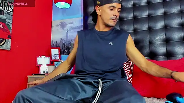 steffanxxll online show from March 10, 2026, 9:31 pm