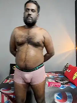 Rayansmith  online show from February 16, 2025, 2:42 am