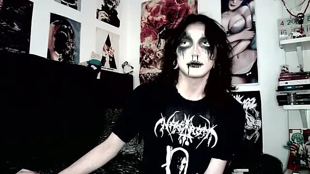 kiiler queen online show from May 27, 2026, 8:17 pm