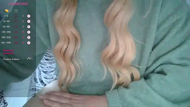 Impression222 online show from January 17, 2025, 3:11 pm