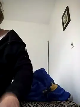 Snapshot of Impression222 chatting on December 3, 2025, 6:54 am Impression222 online show from December 3, 2025, 6:54 am