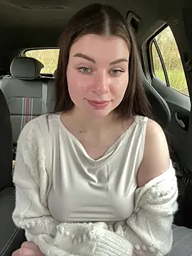 Snapshot of EllyNora chatting on March 13, 2026, 3:29 pm EllyNora online show from March 13, 2026, 3:29 pm
