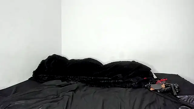 Snapshot of SweetBaby_nkl chatting on October 4, 2025, 3:48 am SweetBaby nkl online show from October 4, 2025, 3:48 am