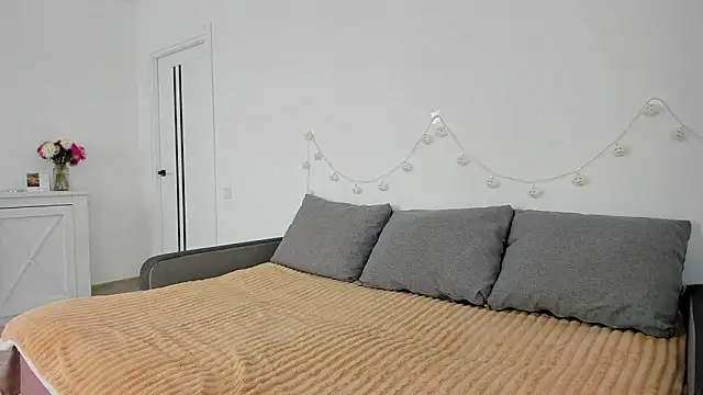 Snapshot of _Anna_Montana chatting on September 11, 2025, 11:54 am Anna Montana online show from September 11, 2025, 11:54 am