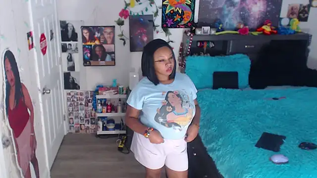 temptressbeauty24 online show from November 17, 2025, 5:13 am