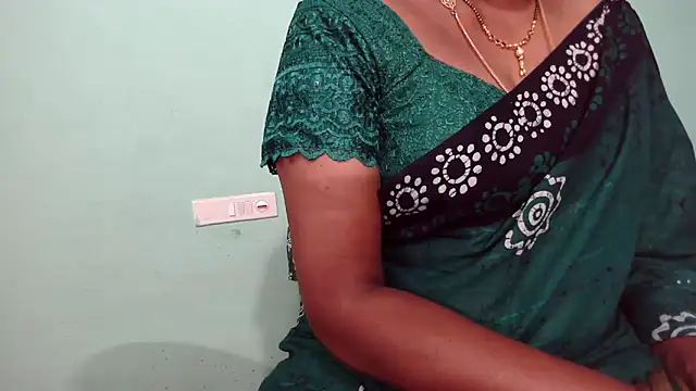 Snapshot of shrutitelugu69 chatting on February 7, 2026, 12:20 pm shrutitelugu69 online show from February 7, 2026, 12:20 pm