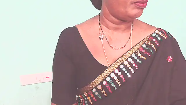 Snapshot of shrutitelugu69 chatting on April 15, 2026, 4:58 pm shrutitelugu69 online show from April 15, 2026, 4:58 pm