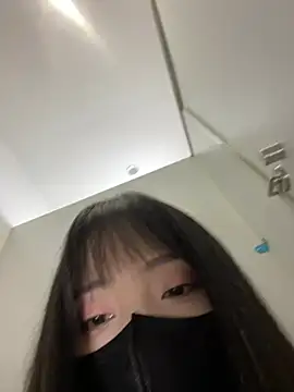 Snapshot of Asia-Lynn chatting on June 20, 2026, 11:02 am Asia-Lynn online show from June 20, 2026, 11:02 am