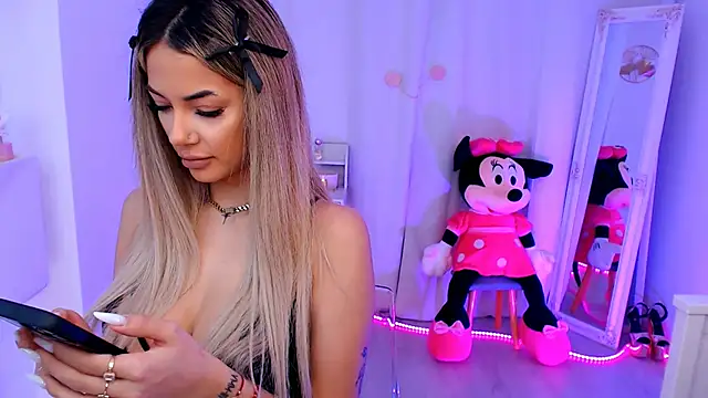 yuukenzi online show from February 21, 2025, 6:40 am