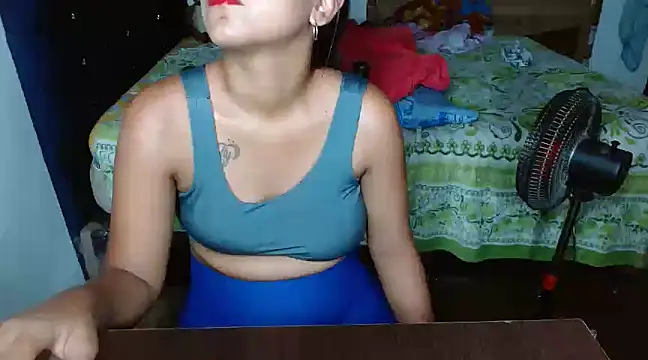 lucy hairypussy83 online show from March 15, 2025, 2:56 am