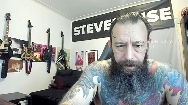 StevenRiseNYC online show from November 9, 2025, 2:26 pm