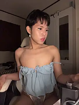 Plaxtique online show from January 7, 2026, 7:27 pm