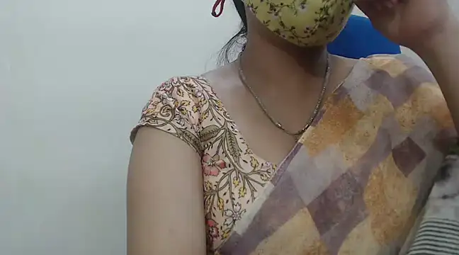 Lovely Siri 23 online show from March 3, 2025, 9:55 am