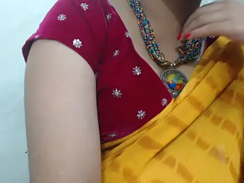 Snapshot of Lovely_Siri_23 chatting on June 6, 2026, 1:38 pm Lovely Siri 23 online show from June 6, 2026, 1:38 pm