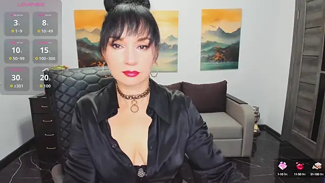 Snapshot of Sofia_Ford chatting on September 21, 2025, 6:26 am Sofia Ford online show from September 21, 2025, 6:26 am