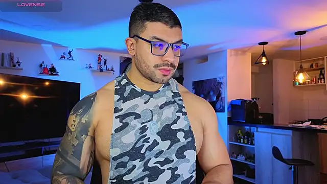 Michael Diamond online show from October 7, 2025, 1:47 am