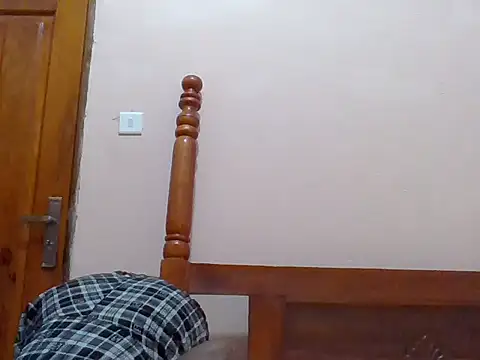 sweetbabra1 online show from April 18, 2026, 9:24 am