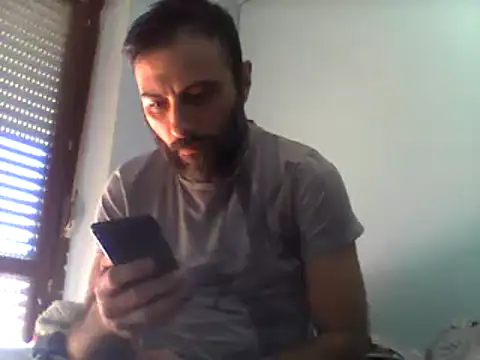 Snapshot of coppiasenzacensura chatting on December 16, 2024, 10:50 am coppiasenzacensura online show from December 16, 2024, 10:50 am