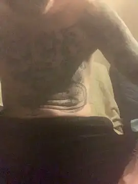 PIercingBoy38 online show from March 7, 2025, 11:38 pm