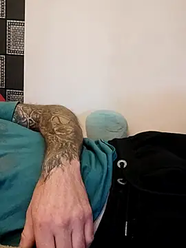 PIercingBoy38 online show from October 12, 2025, 10:36 am