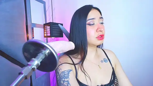 sayumi dirty online show from February 20, 2026, 7:36 pm